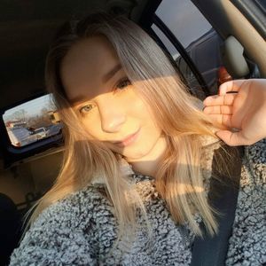 Meet your Posher, Lindsey